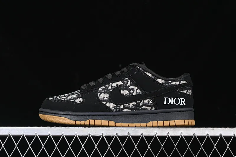 All categories Nk SB Dunk Series Nk SB Dunk Low High-end customized low-top sneakers Nk SB Dunk Low APE joint-camouflage black hook Anniversary high-end customized low-top casual sneakers KK1333-017
